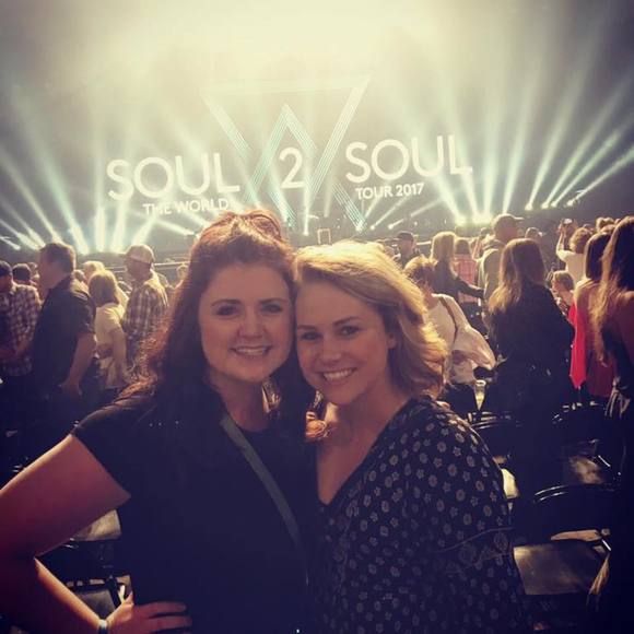 Meet your Posher, Jenni - Picture 1 of 1